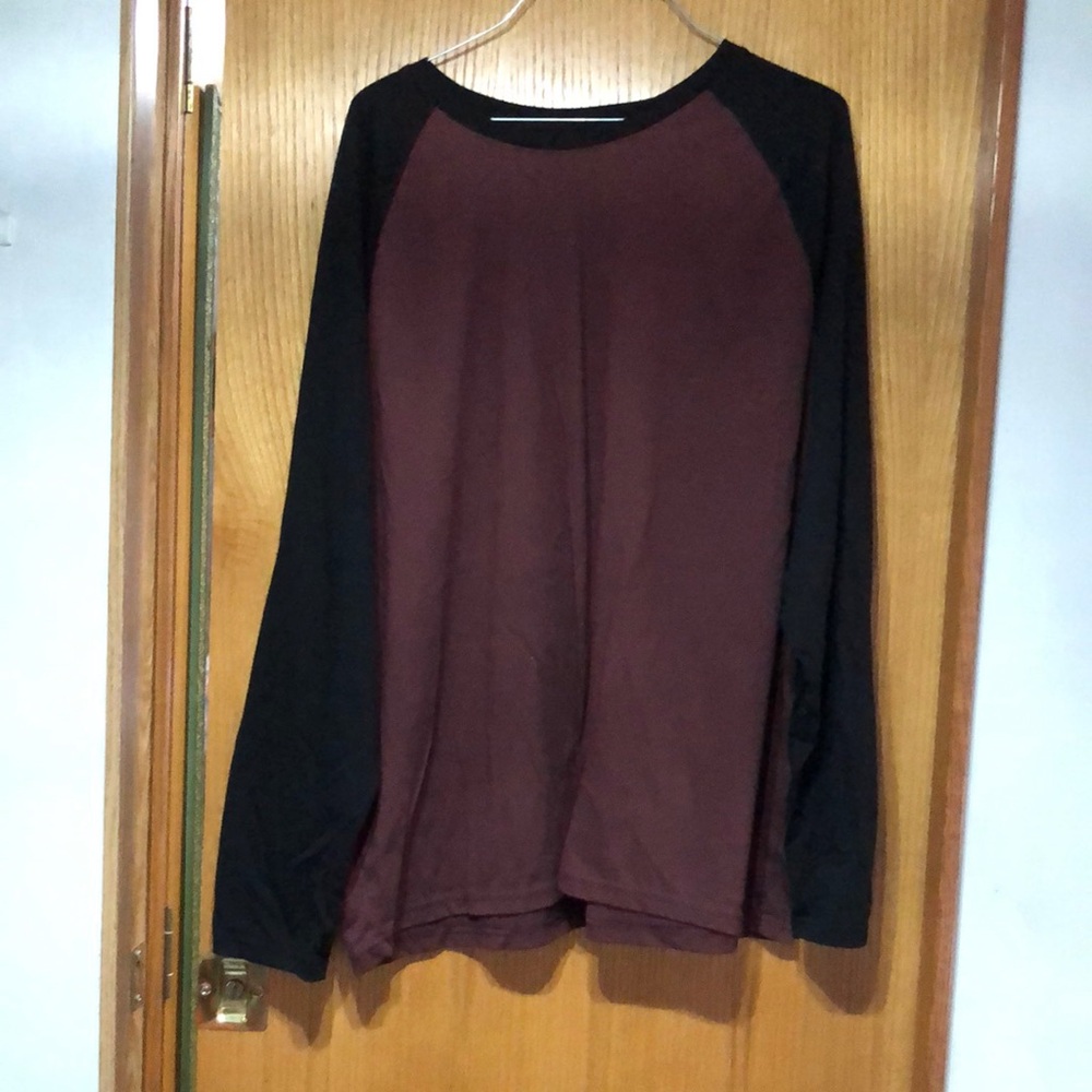 Brown‎ and Black Long Sleeve Shirt